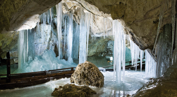 Деменівська печера