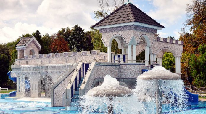 Термальні води Егер