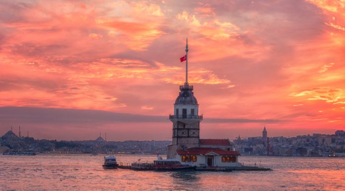 Стамбул дівоча вежа