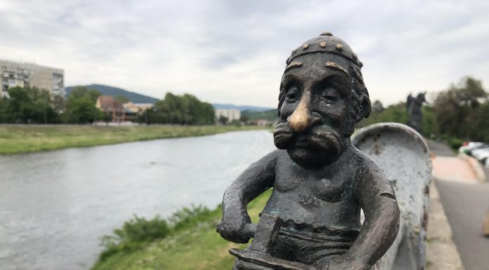 міні-скульптури мукачева