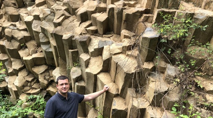 базальтові стовпи